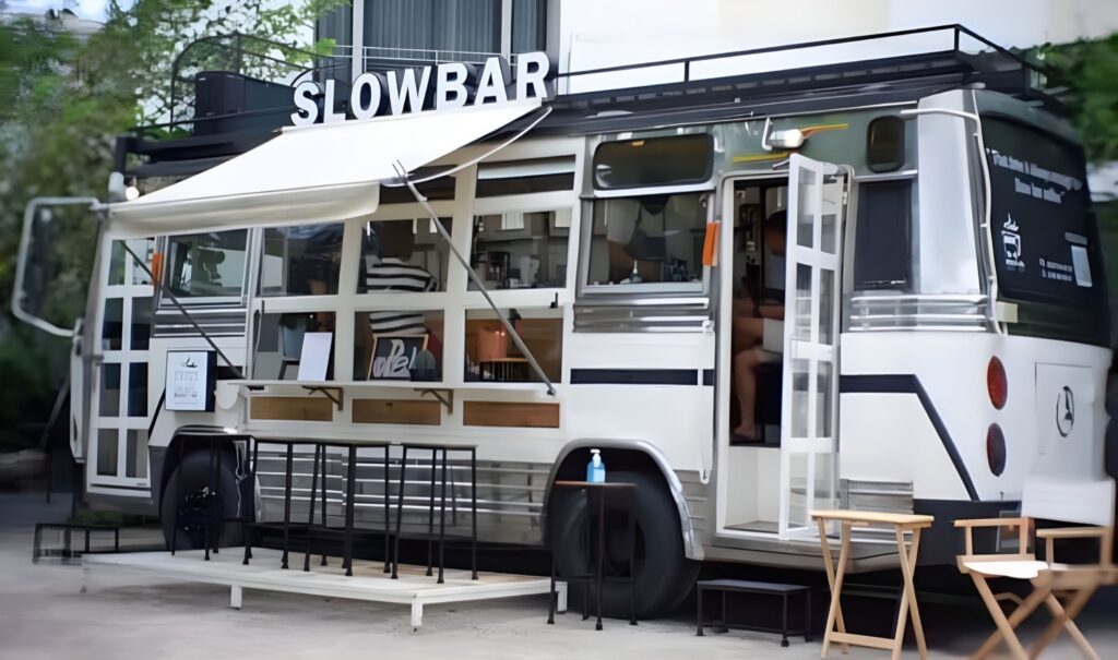 Project Bus Cafe Art จ.นนทบุรี ใช้เครื่องคั่วกาแฟ Krozter
